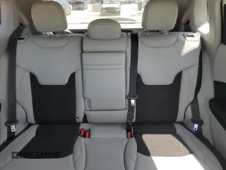 2017 Jeep Compass Latitude с VIN 3C4NJDBB7HT680535, выставлен на аукционе Copart как лот 57423085 с пробегом 96 243 миль миль и Списание • Salvage title. История ставок и продаж доступна на DreamBid. Изображение 10.