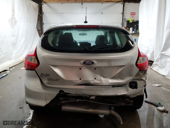 2014 Ford Focus SE with VIN 1FADP3K20EL116145, listed as a Copart auction lot 43067645 with 76,292 mi miles and Salvage Title. Bid and sale history available at carsss.com. Image 6.