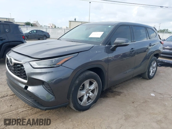 2022 Toyota Highlander L with VIN 5TDCZRAH1NS103623, listed as a IAAI auction lot 42233144 with 41,749 mi miles and . Bid and sale history available at DreamBid. Image 2.