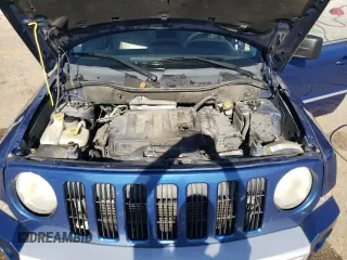 2010 Jeep Patriot Limited z VIN 1J4NF4GB4AD519060, wystawiony jako Copart lot #57623785 z przebiegiem 187 257 mil mil oraz Szkoda całkowita • Salvage title. Historia ofert i sprzedaży dostępna na DreamBid. Obrazek 12.
