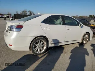 2010 Lexus HS 250h with VIN JTHBB1BA7A2008020, listed as a Copart auction lot 43164075 with 195,548 mi miles and Salvage Title. Bid and sale history available at DreamBid. Image 3.