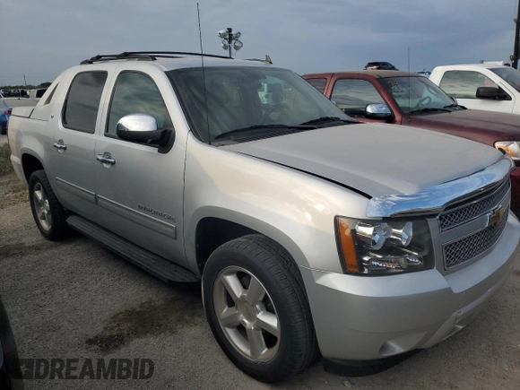 2011 Chevrolet Avalanche LT with VIN 3GNTKFE39BG212639, listed as a Copart auction lot 76450714 with 0 mi miles and Salvage Title. Bid and sale history available at carsss.com. Image 4.