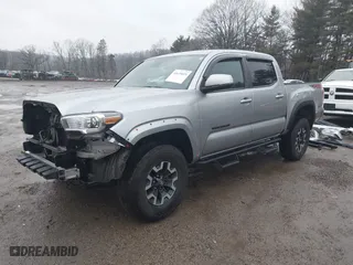 2022 Toyota Tacoma 4WD SR with VIN 3TMCZ5AN9NM504870, listed as a IAAI auction lot 41635029 with 28,361 mi miles. Bid and sale history available at carsss.com. Image 19.