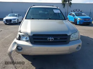 2007 Toyota Highlander w/3rd Row z VIN JTEDP21A170142864, wystawiony jako IAAI lot #41456140 z przebiegiem 210 347 mil mil oraz . Historia ofert i sprzedaży dostępna na DreamBid. Obrazek 13.