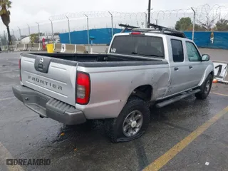 2004 Nissan Frontier 2WD XE with VIN 1N6ED29X04C423328, listed as a IAAI auction lot 41514717 with 297,128 mi miles. Bid and sale history available at carsss.com. Image 4.
