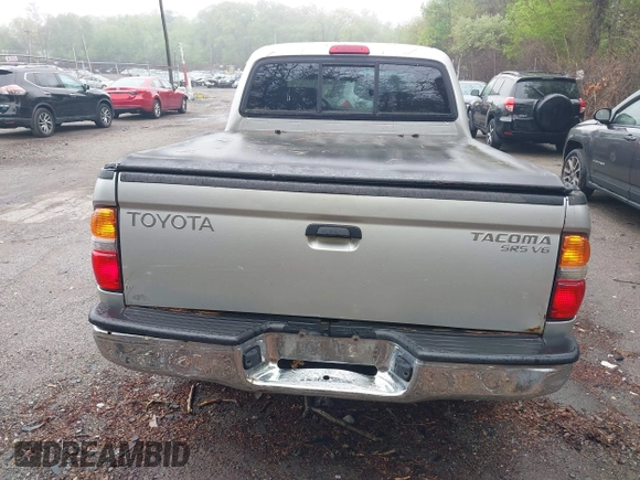 2001 Toyota Tacoma with VIN 5TEHN72N81Z840101, listed as a IAAI auction lot 42201024 with 133,958 mi miles and . Bid and sale history available at carsss.com. Image 16.
