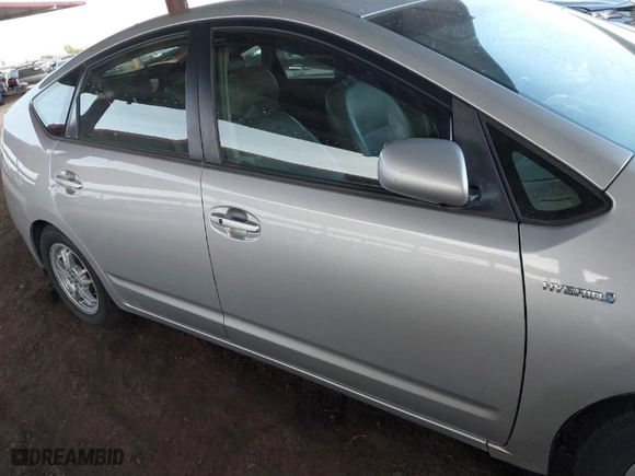 2007 Toyota Prius with VIN JTDKB20U577564360, listed as a IAAI auction lot 41851497 with 277,369 mi miles. Bid and sale history available at carsss.com. Image 13.