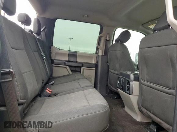 2020 Ford F-150 XL z VIN 1FTEW1CP6LKE15139, wystawiony jako Copart lot #59627395 z przebiegiem 45 010 mil mil oraz Szkoda całkowita • Salvage title. Historia ofert i sprzedaży dostępna na DreamBid. Obrazek 10.