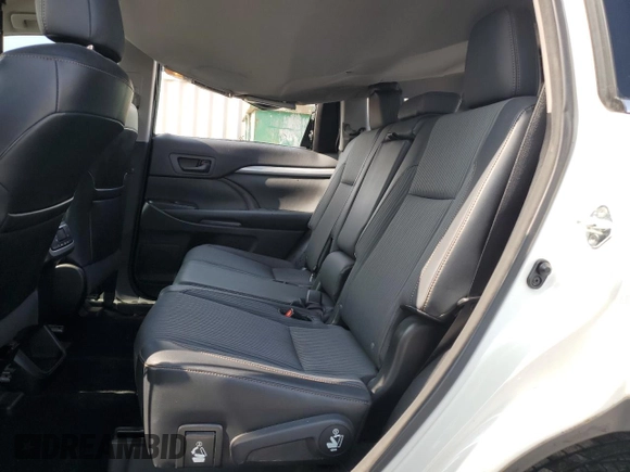 2015 Toyota Highlander LE Plus z VIN 5TDZKRFH4FS080198, wystawiony jako Copart lot #59256215 z przebiegiem 80 131 mil mil oraz Nie do naprawy • Non repairable. Historia ofert i sprzedaży dostępna na DreamBid. Obrazek 11.