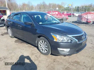 2015 Nissan Altima 2.5 S with VIN 1N4AL3AP7FC182401, listed as a IAAI auction lot 42110825 with 153,568 mi miles. Bid and sale history available at carsss.com. Image 1.