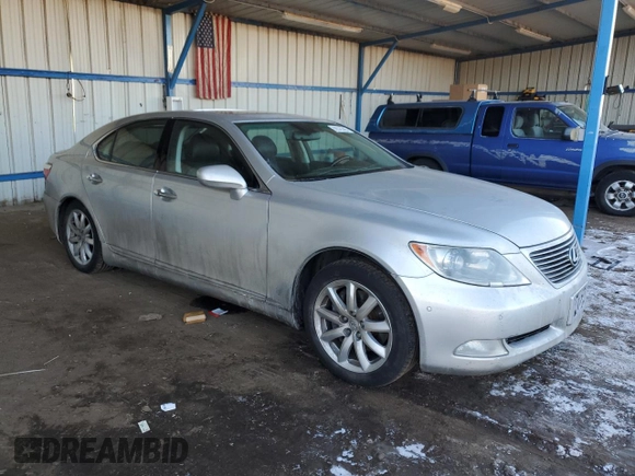 2008 Lexus LS 460 с VIN JTHBL46F285058692, выставлен на аукционе Copart как лот 88526395 с пробегом 179 934 миль миль и Чистый • Clean title. История ставок и продаж доступна на DreamBid. Изображение 4.