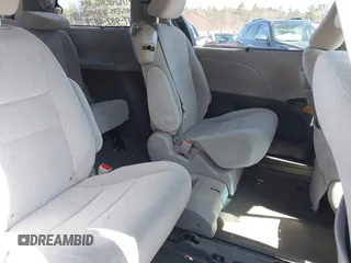 2016 Toyota Sienna LE AAS with VIN 5TDKK3DC6GS711315, listed as a IAAI auction lot 41958420 with 175,413 mi miles. Bid and sale history available at carsss.com. Image 8.