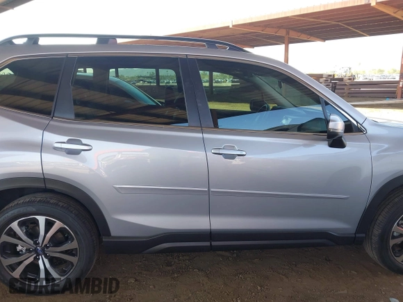 2022 Subaru Forester Limited with VIN JF2SKAPC0NH483301, listed as a IAAI auction lot 42463755 with 14,530 mi miles and . Bid and sale history available at DreamBid. Image 14.