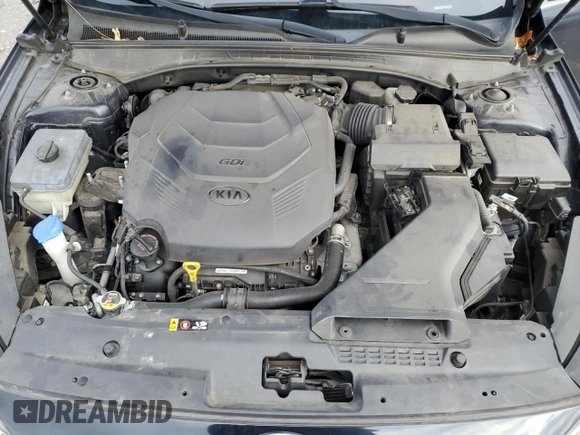 2017 Kia Cadenza Limited with VIN KNALC4J10H5087798, listed as a Copart auction lot 86920494 with 85,733 mi miles and Clean Title. Bid and sale history available at carsss.com. Image 11.