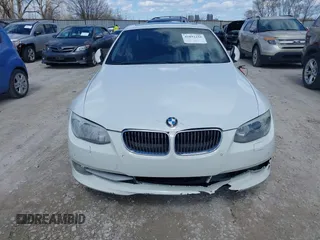 2013 BMW 3 Series 328i xDrive with VIN WBAKF3C52DJ385588, listed as a IAAI auction lot 41892255 with 150,061 mi miles. Bid and sale history available at carsss.com. Image 6.