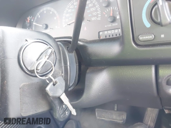 2001 Dodge 1500 with VIN 3B7HF13Y81M582503, listed as a IAAI auction lot 41895013 with 241,198 mi miles and . Bid and sale history available at DreamBid. Image 11.