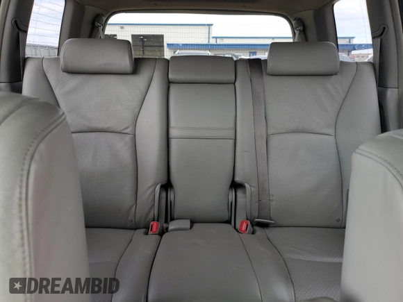 2007 Toyota Highlander w/3rd Row z VIN JTEDP21A570128305, wystawiony jako Copart lot #55735275 z przebiegiem 207 626 mil mil oraz Nie do naprawy • Non repairable. Historia ofert i sprzedaży dostępna na DreamBid. Obrazek 10.