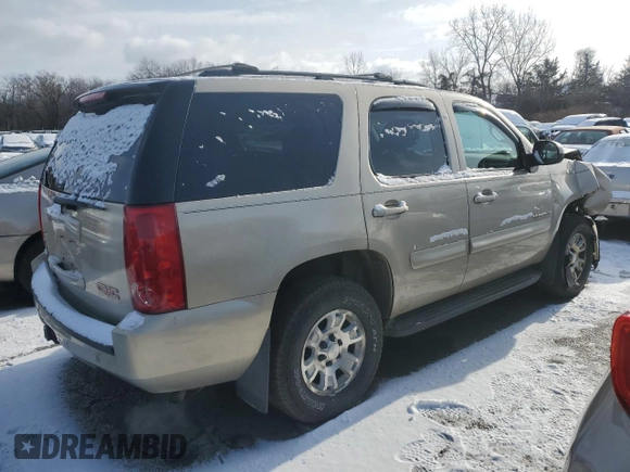 2008 GMC Yukon SLE w/3SB with VIN 1GKFK13088J152981, listed as a Copart auction lot 85418684 with 151,122 mi miles and Salvage Title. Bid and sale history available at carsss.com. Image 3.