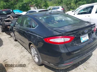 2013 Ford Fusion SE with VIN 3FA6P0H70DR225313, listed as a IAAI auction lot 42210008 with 70,267 mi miles and . Bid and sale history available at DreamBid. Image 3.