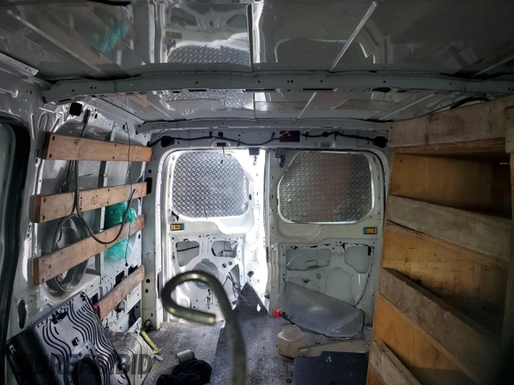 2015 Ford Transit Cargo with VIN 1FTNR1ZM8FKA33669, listed as a Copart auction lot 63588345 with 86,260 mi miles and Salvage title. Bid and sale history available at DreamBid. Image 10.