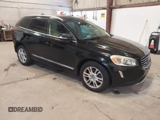 2015 Volvo XC60 T5 z VIN YV4612RK1F2726807, wystawiony jako IAAI lot #41639436 z przebiegiem 186 513 mil mil oraz . Historia ofert i sprzedaży dostępna na DreamBid. Obrazek 1.
