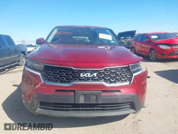 2022 Kia Sorento LX with VIN 5XYRG4LC1NG112128, listed as a IAAI auction lot 41685940 with 89,624 mi miles. Bid and sale history available at carsss.com. Image 12.