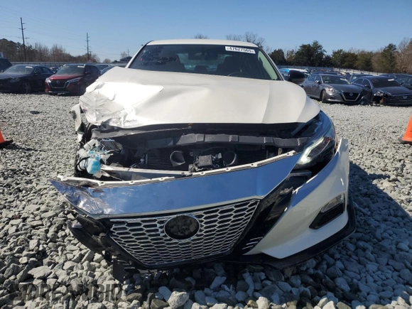 2019 Nissan Altima 2.5 SR with VIN 1N4BL4CV5KC219428, listed as a Copart auction lot 47627565 with 58,517 mi miles and Salvage Title. Bid and sale history available at carsss.com. Image 5.