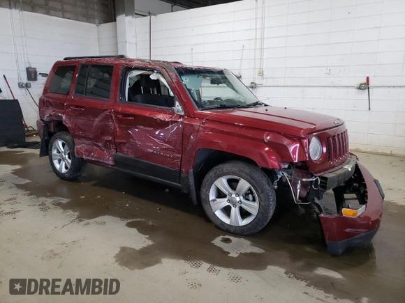 2012 Jeep Patriot Latitude with VIN 1C4NJRFB0CD658396, listed as a Copart auction lot 50601405 with 84,450 mi miles and Salvage Title. Bid and sale history available at carsss.com. Image 4.