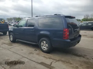 2009 Chevrolet Suburban 2LT z VIN 1GNFC26039R220026, wystawiony jako Copart lot #55475715 z przebiegiem 137 480 mil mil oraz Szkoda całkowita • Salvage title. Historia ofert i sprzedaży dostępna na DreamBid. Obrazek 2.