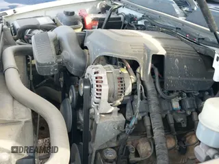 2008 GMC Yukon XL z VIN 1GKFK668X8J250442, wystawiony jako IAAI lot #42911912 z przebiegiem 302 028 mil mil oraz . Historia ofert i sprzedaży dostępna na DreamBid. Obrazek 12.