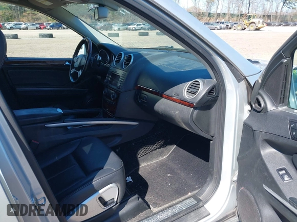 2010 Mercedes-Benz GL 450 with VIN 4JGBF7BE6AA589281, listed as a IAAI auction lot 42055449 with 192,070 mi miles and . Bid and sale history available at DreamBid. Image 5.