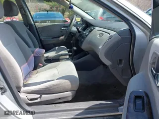 2002 Honda Accord Sdn SE with VIN 1HGCG66862A056953, listed as a IAAI auction lot 42077572 with 168,427 mi miles. Bid and sale history available at carsss.com. Image 5.