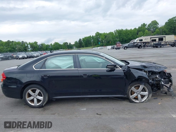 2013 Volkswagen Passat SE with VIN 1VWBH7A38DC088638, listed as a IAAI auction lot 42397459 with 173,025 mi miles and . Bid and sale history available at DreamBid. Image 14.