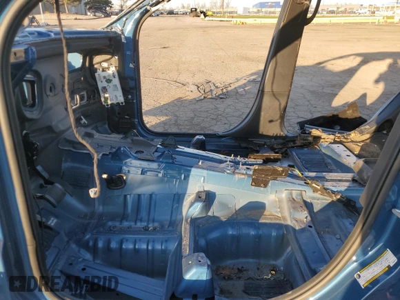 2023 Dodge Durango R/T Plus z VIN 1C4SDJCT1PC666429, wystawiony jako Copart lot #52094455 z przebiegiem Nie podano mil oraz Nie do naprawy • Non repairable. Historia ofert i sprzedaży dostępna na DreamBid. Obrazek 7.