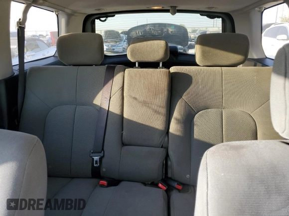 2004 Mitsubishi Endeavor LS with VIN 4A4MM21SX4E071998, listed as a Copart auction lot 75192444 with 215,916 mi miles and Salvage Title. Bid and sale history available at carsss.com. Image 10.