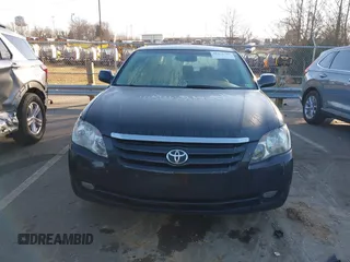 2007 Toyota Avalon XL with VIN 4T1BK36B77U176006, listed as a IAAI auction lot 41475789 with 315,525 mi miles. Bid and sale history available at carsss.com. Image 12.