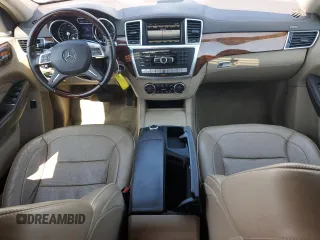 2013 Mercedes-Benz M 550 with VIN 4JGDA7DB8DA198390, listed as a Copart auction lot 62422525 with 121,954 mi miles and Clean title. Bid and sale history available at DreamBid. Image 8.