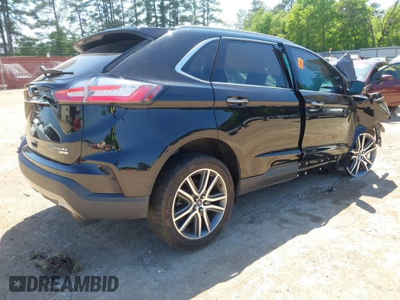2019 Ford Edge Titanium z VIN 2FMPK3K9XKBC73014, wystawiony jako IAAI lot #42039957 z przebiegiem Nie podano mil oraz . Historia ofert i sprzedaży dostępna na DreamBid. Obrazek 4.
