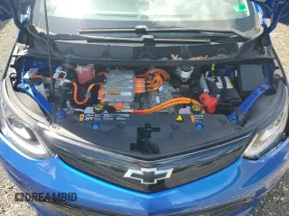 2020 Chevrolet Bolt EV Premier z VIN 1G1FZ6S00L4148722, wystawiony jako Copart lot #55725375 z przebiegiem 28 693 mil mil oraz Szkoda całkowita • Salvage title. Historia ofert i sprzedaży dostępna na DreamBid. Obrazek 11.