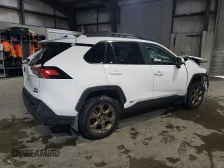 2023 Toyota RAV4 Hybrid XLE with VIN 2T3UWRFV7PW170904, listed as a Copart auction lot 45421405 with 101,610 mi miles and Salvage Title. Bid and sale history available at carsss.com. Image 3.