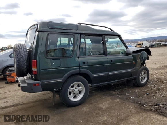 1998 Land Rover Discovery SD with VIN SALJY1245WA752596, listed as a Copart auction lot 35967783 with 123,094 mi miles and Salvage Title. Bid and sale history available at carsss.com. Image 3.