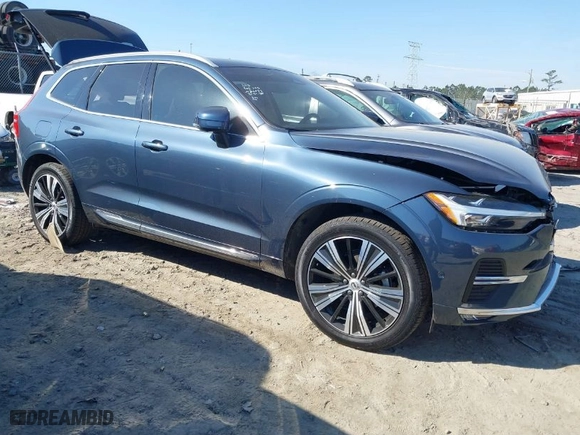 2023 Volvo XC60 Ultimate Bright Theme with VIN YV4L12DF2P1369254, listed as a IAAI auction lot 41678883 with 24,881 mi miles. Bid and sale history available at carsss.com. Image 1.
