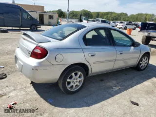 2005 Dodge Neon SXT with VIN 1B3ES56C55D195402, listed as a Copart auction lot 71735184 with 172,160 mi miles and Salvage Title. Bid and sale history available at carsss.com. Image 3.