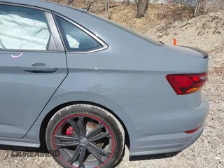 2019 Volkswagen Jetta GLI S with VIN 3VW5T7BU0KM168191, listed as a IAAI auction lot 41796885 with 79,192 mi miles and . Bid and sale history available at DreamBid. Image 18.