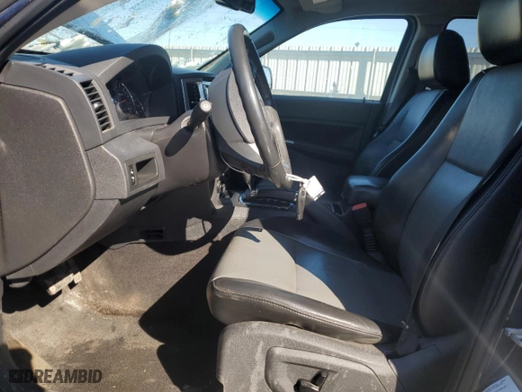 2010 Jeep Grand Cherokee Laredo with VIN 1J4PR4GK8AC122943, listed as a Copart auction lot 46133135 with 183,286 mi miles and Salvage Title. Bid and sale history available at carsss.com. Image 7.