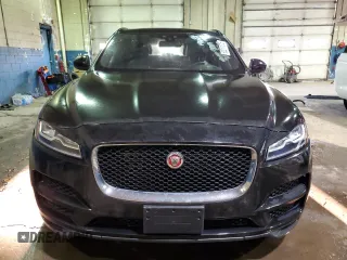 2017 Jaguar F-PACE 20d Prestige with VIN SADCK2BN2HA086854, listed as a Copart auction lot 88211075 with 76,355 mi miles and Salvage Title. Bid and sale history available at carsss.com. Image 5.
