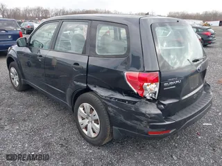 2010 Subaru Forester 2.5X with VIN JF2SH6AC6AH758085, listed as a IAAI auction lot 41889351 with 130,209 mi miles. Bid and sale history available at carsss.com. Image 3.