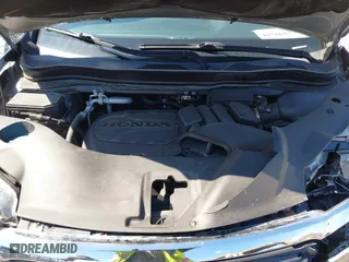 2016 Honda Pilot EX with VIN 5FNYF6H35GB004589, listed as a IAAI auction lot 41786117 with 107,717 mi miles. Bid and sale history available at carsss.com. Image 10.