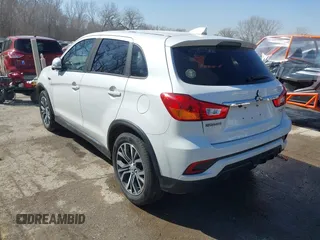 2019 Mitsubishi Outlander ES z VIN JA4AR3AU4KU023820, wystawiony jako IAAI lot #41771486 z przebiegiem 83 959 mil mil oraz . Historia ofert i sprzedaży dostępna na DreamBid. Obrazek 3.