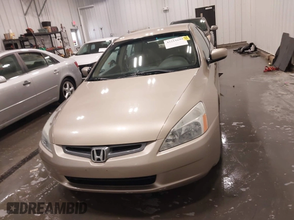 2005 Honda Accord LX z VIN 1HGCM56475A017843, wystawiony jako IAAI lot #42211699 z przebiegiem 110 346 mil mil oraz . Historia ofert i sprzedaży dostępna na DreamBid. Obrazek 13.